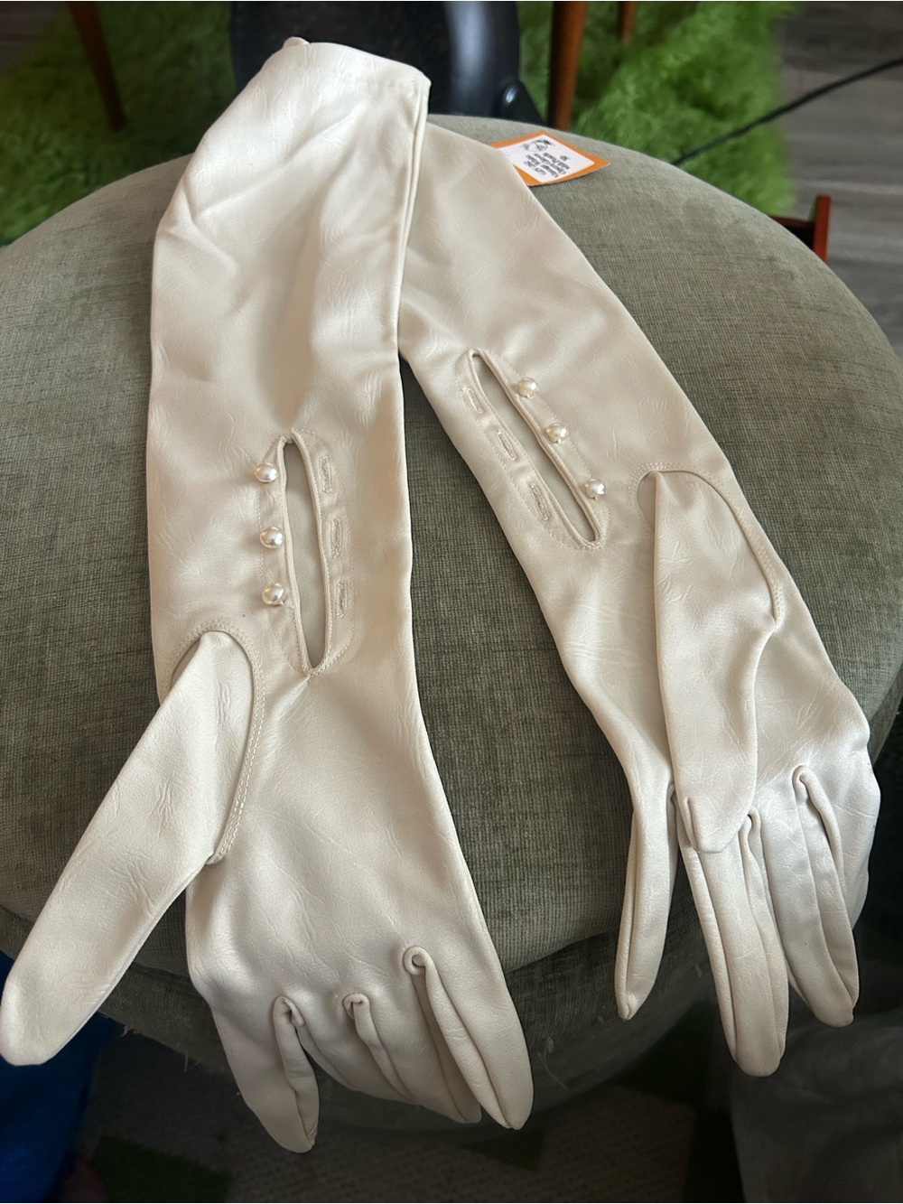 Vintage Ivory White Opera Long Pearl-Button Gloves